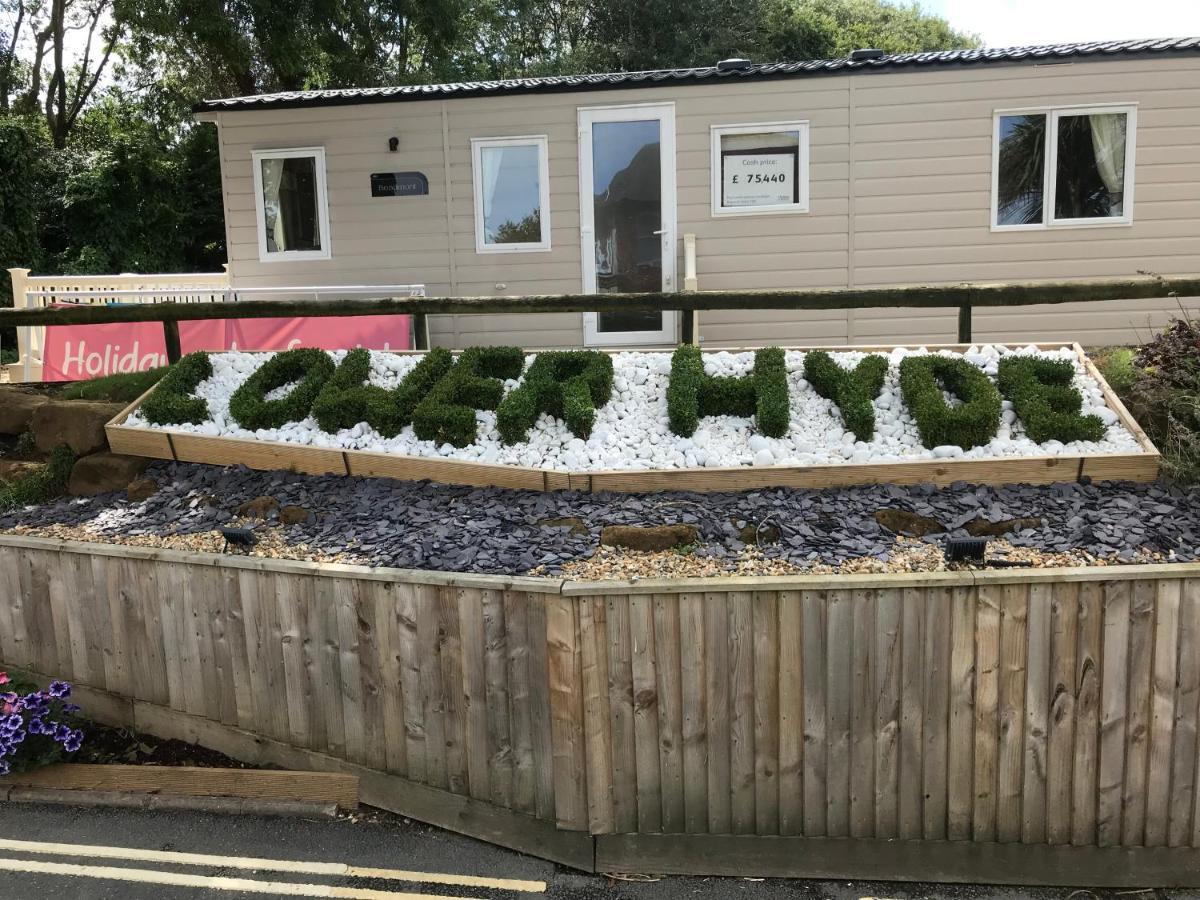 2 Bedroom Caravan Nv16, Lower Hyde, Shanklin, Isle Of Wight Eksteriør bilde
