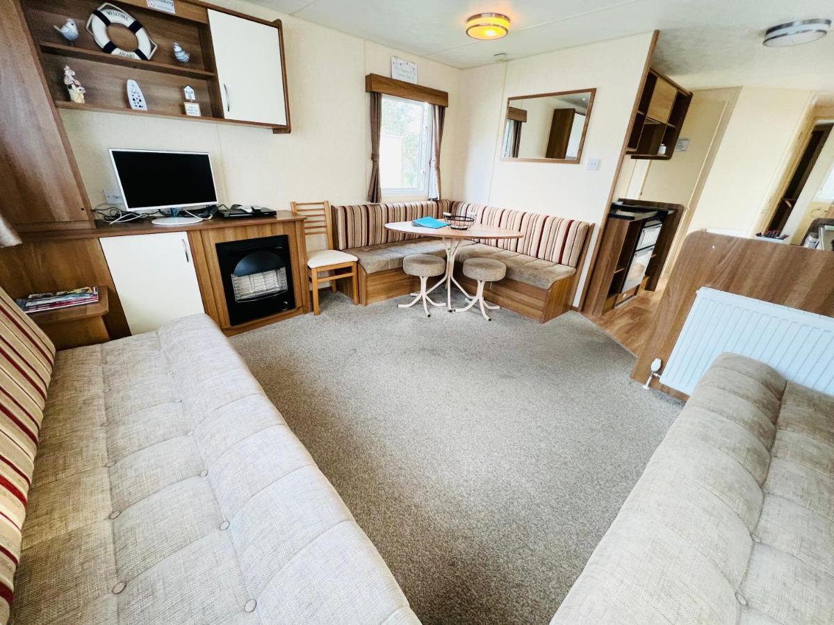 2 Bedroom Caravan Nv16, Lower Hyde, Shanklin, Isle Of Wight Eksteriør bilde